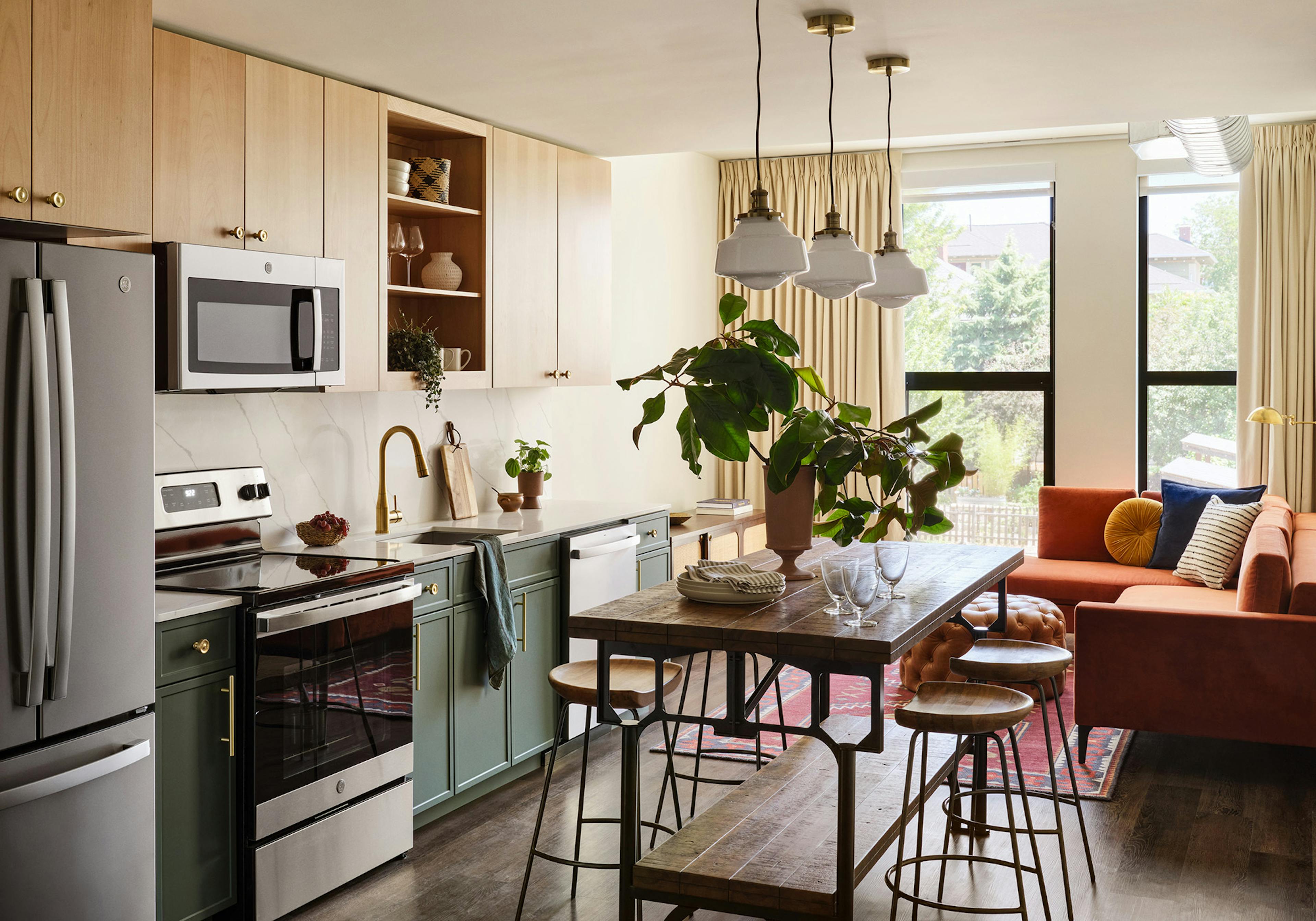 Buckman furnished kitchen living